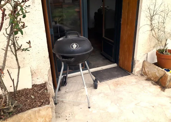 דירה One Bedroom In Perigord, Dordogne *